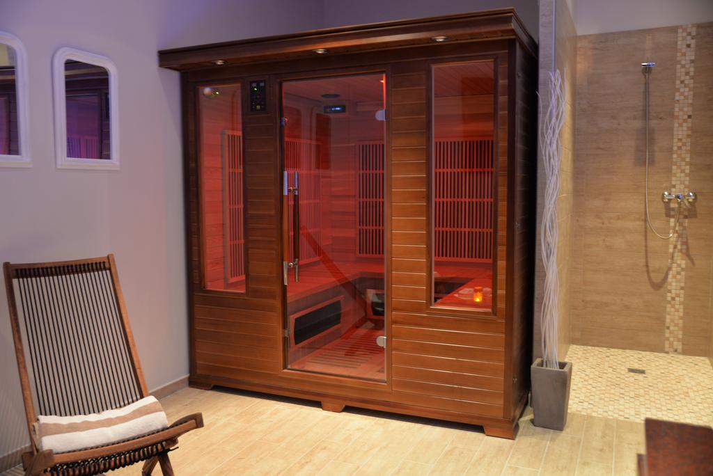 Chambres D'Hotes La Maison De Leonie Collias Kültér fotó