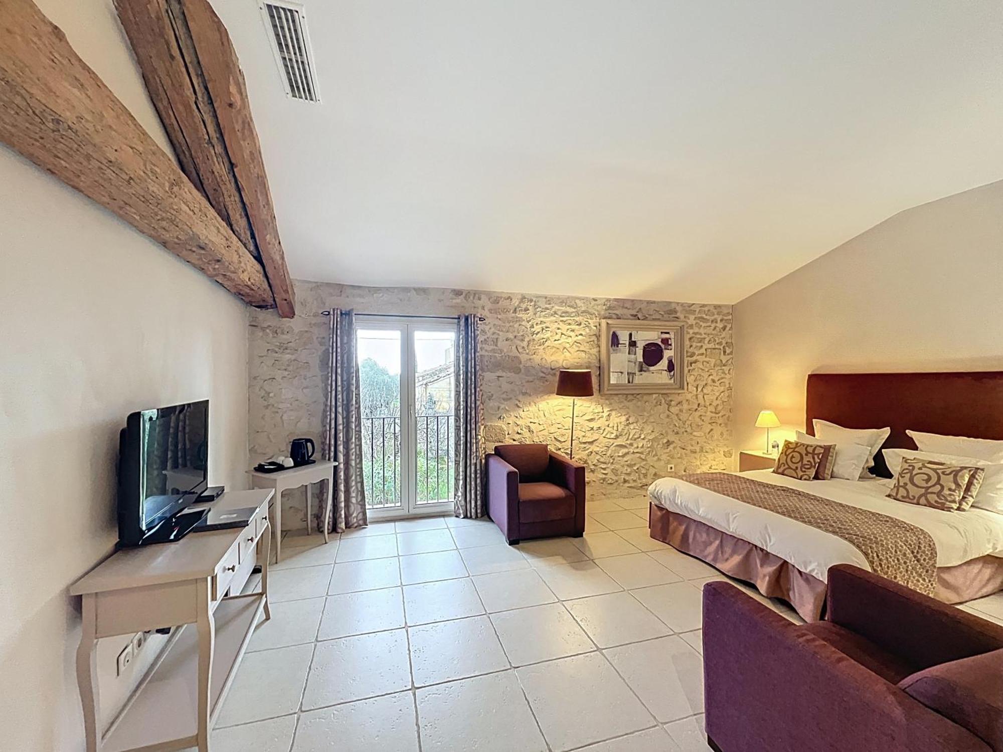 Chambres D'Hotes La Maison De Leonie Collias Kültér fotó